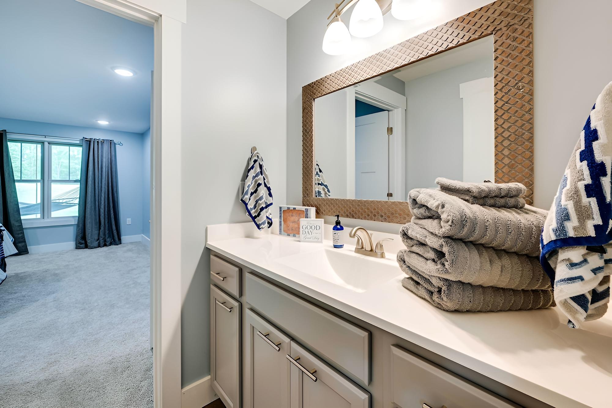 Family-friendly Russell Springs Home w/ Game Room! view 5