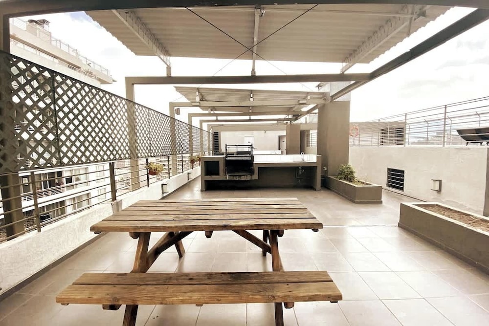Urbano Loft Panor Mico A C Laundry Pool Wifi