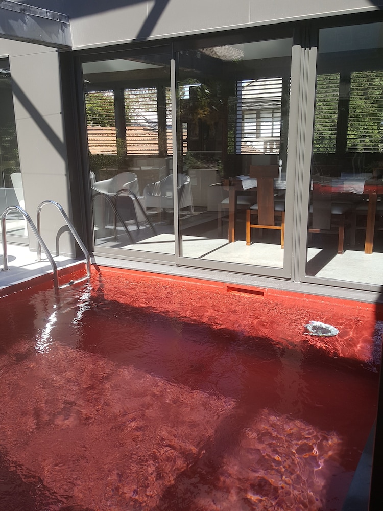 Be Loft B&B Pool & Spa