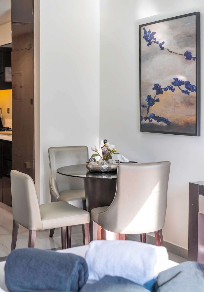 Chic Studio in Business Bay Near Burj Khalifa
