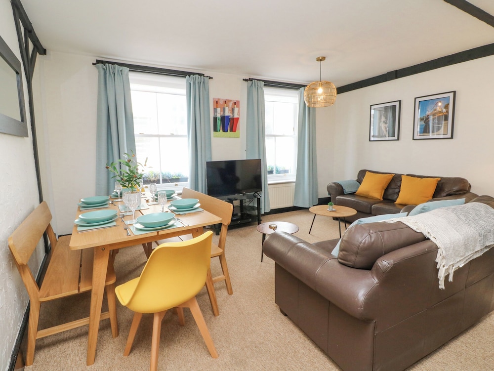 Harbour Cottage