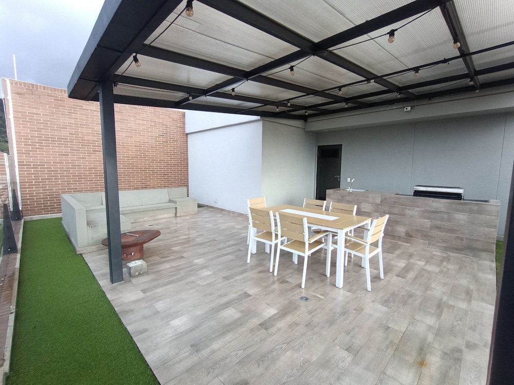Edificio Area 98