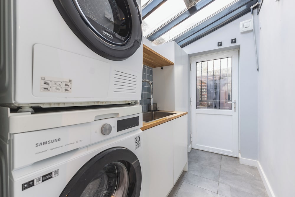 Beautiful Flat in Acton