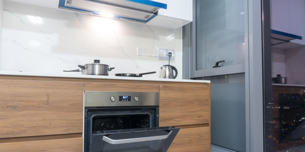 Moonway Luxury Suites At CORE Residence