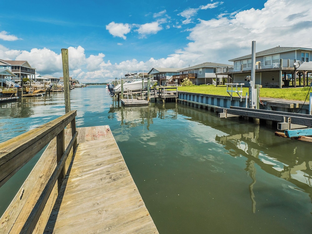 Sea Ya Beaches by Topsail Realty