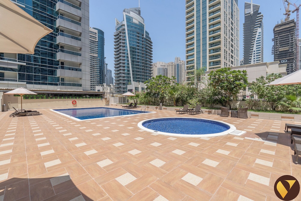 Diamond 5 Marina Walkable to Metro Beach