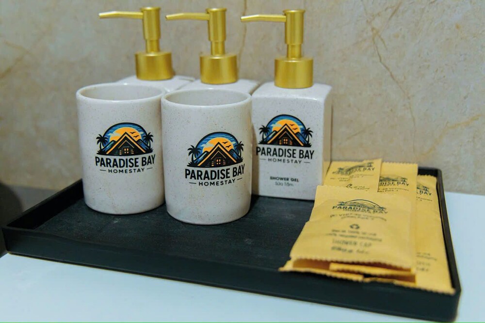Paradise Bay Hotel