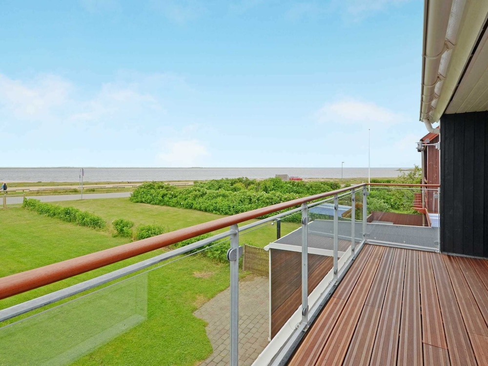 Tasteful Holiday Home in Hemmet near Sea view 2