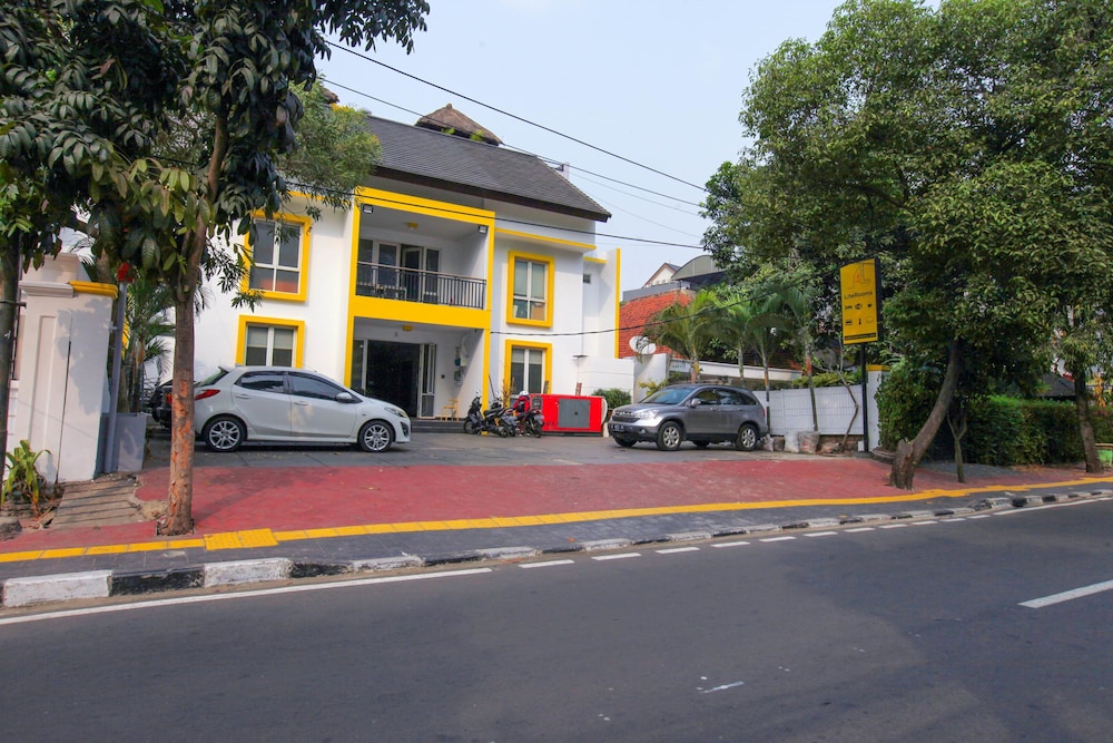 Literooms Setiabudi Sudirman
