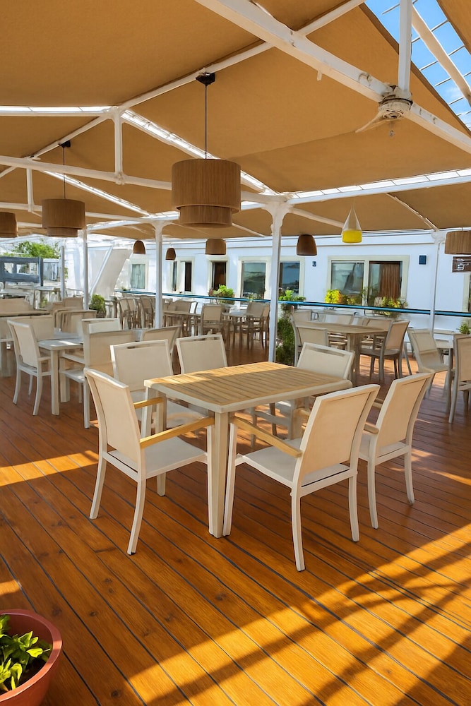 Nile Cruise Royal Adventure 2 every Wednesday from Aswan 3 nights and every Saturday from Luxor 4 nights.