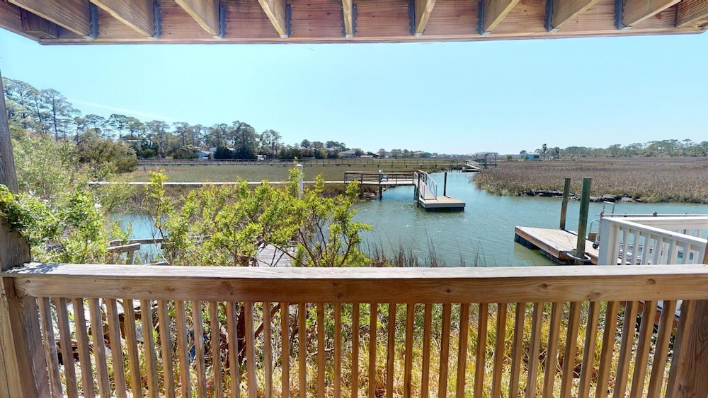 One Marsh Creek by Tybee Vacation Rentals