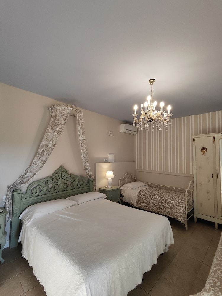 Garda Relais Antica Romelia