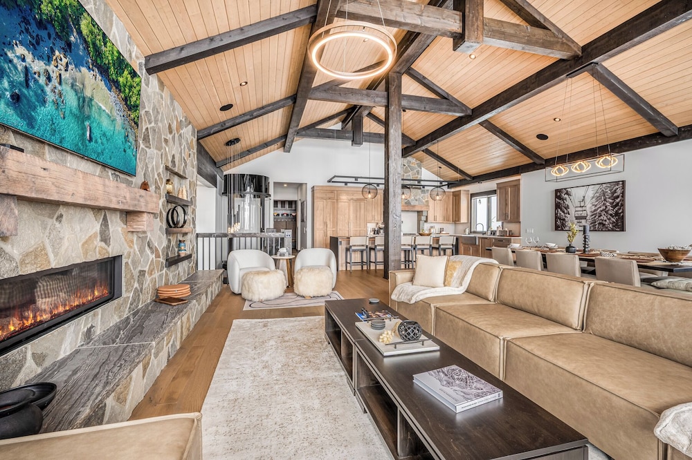 Opulence At Big White