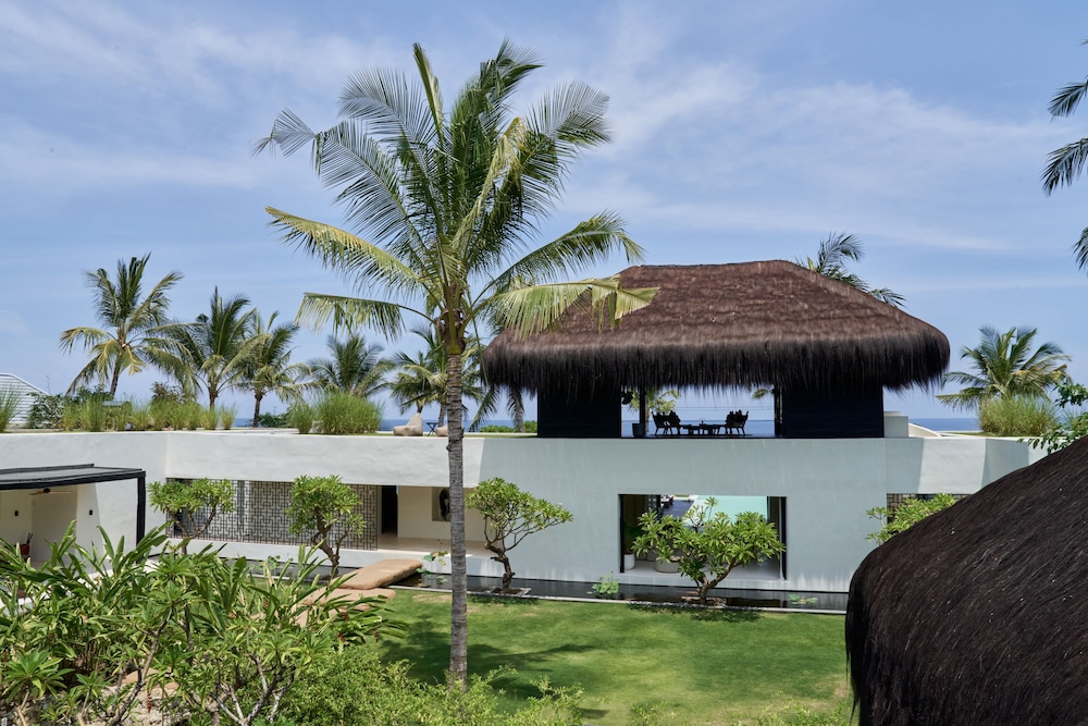 The Jing, Boutique Resort
