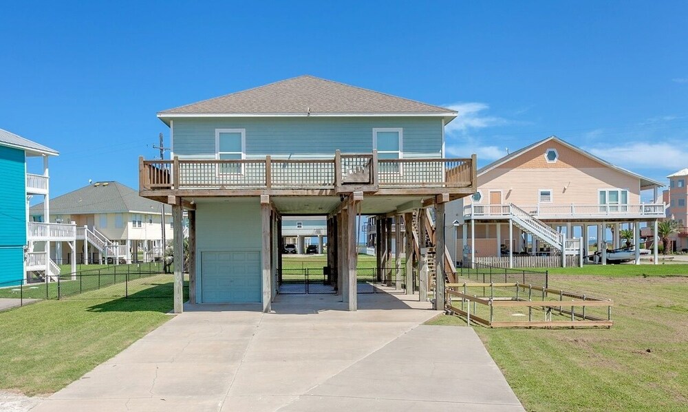 A Sassy Seagull 3 Bedroom Home
