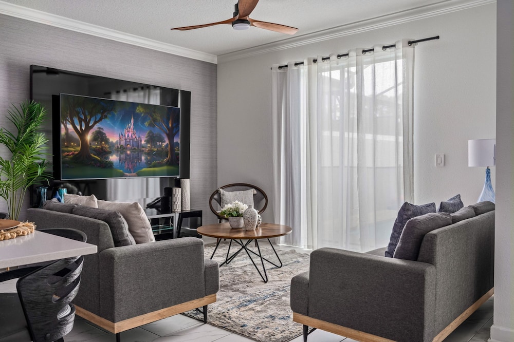 2605 Storey Lake Orlando Disney