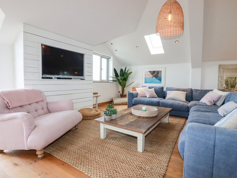 Sea View House