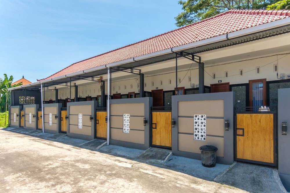 TwoSpaces Living at Bunda Nana Residence