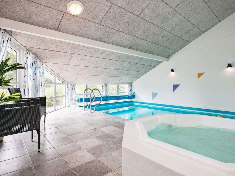 12 Person Holiday Home in Blavand