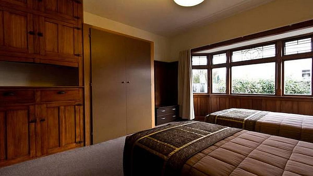 Christchurch City & Country Cottages - Clarence Cottage