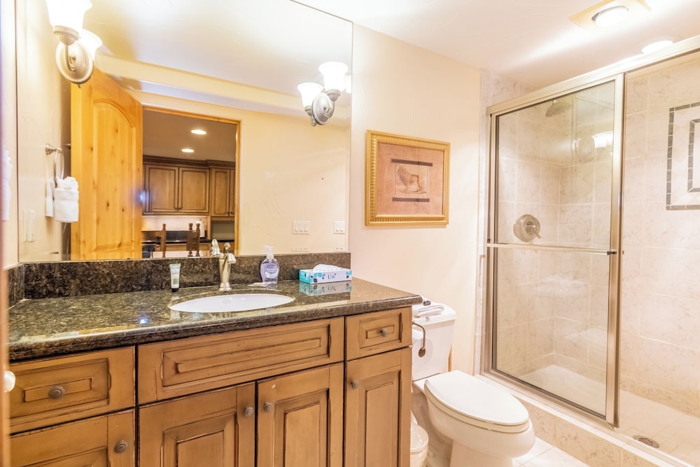 213 County Road 1041