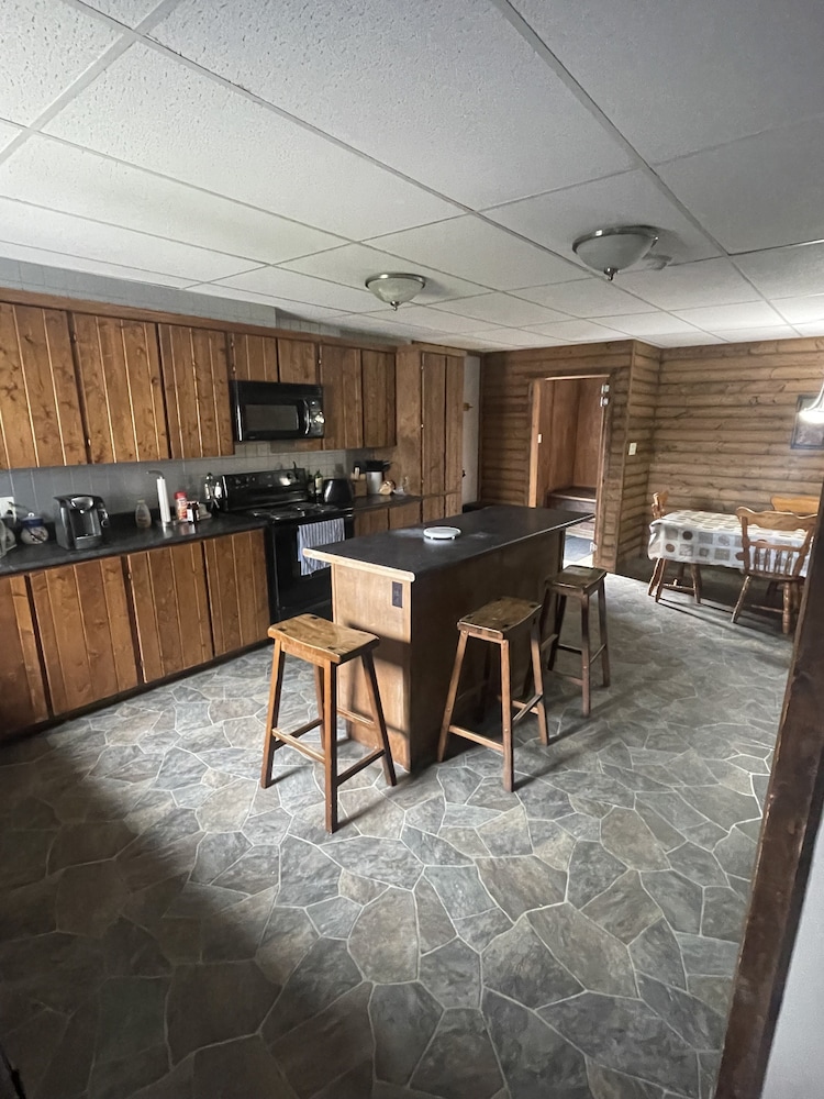 Harbour Hutch