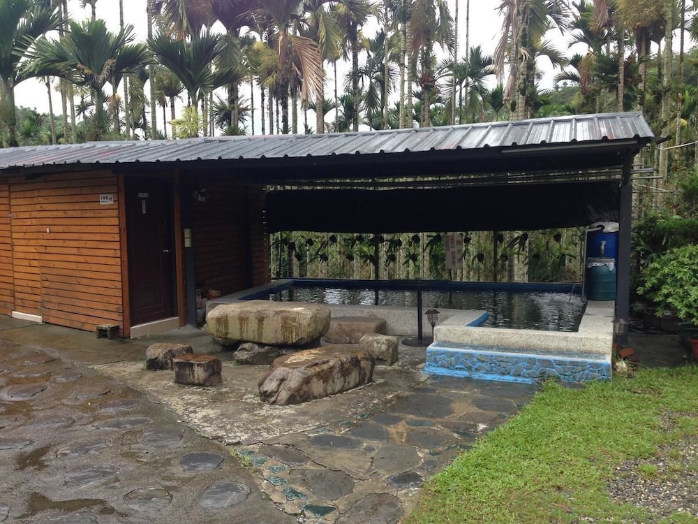 Youshuixiang B&B