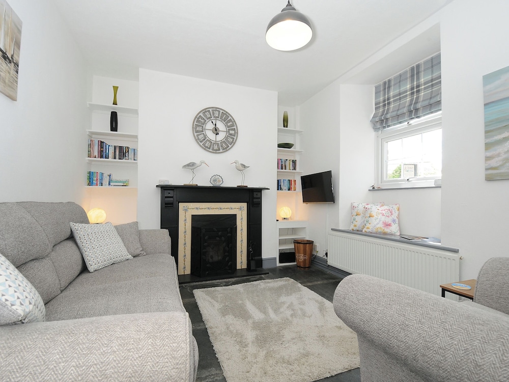 1 Churchtown Cottages