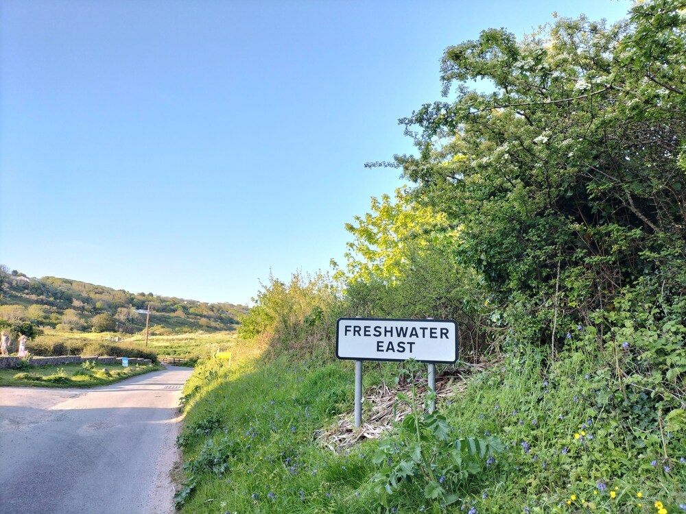 34 Freshwater Bay