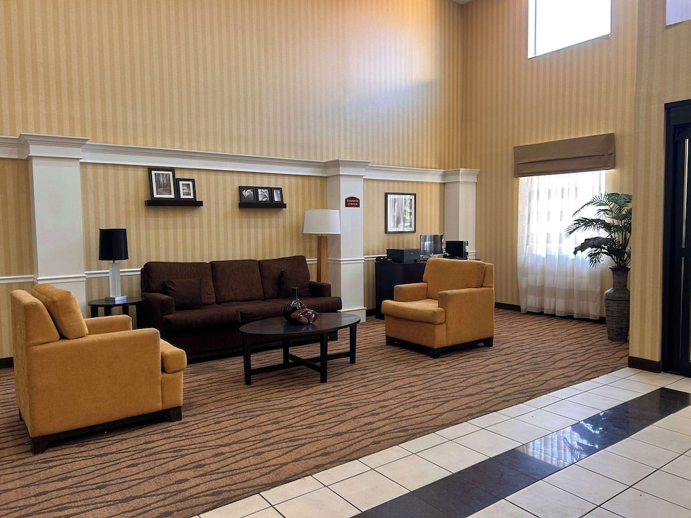 SureStay by Best Western Pearl Jackson Airport view 2
