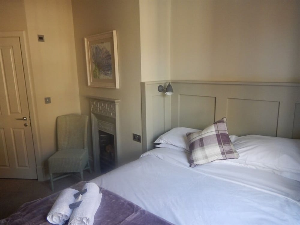 Marlborough Vacations - The Bear Marlborough - Property Image 37