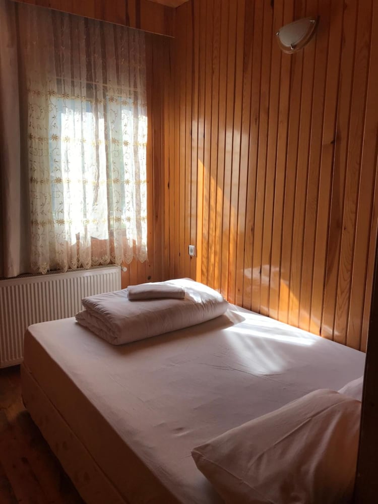 Uğur Motel