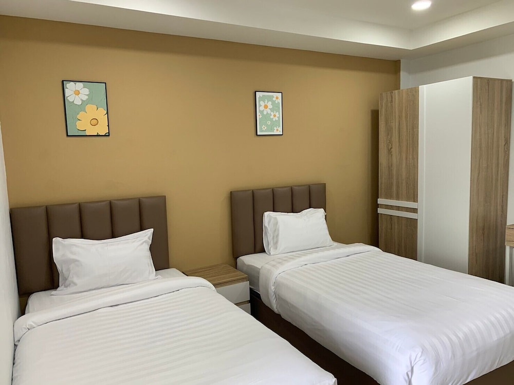 U-sabai Place