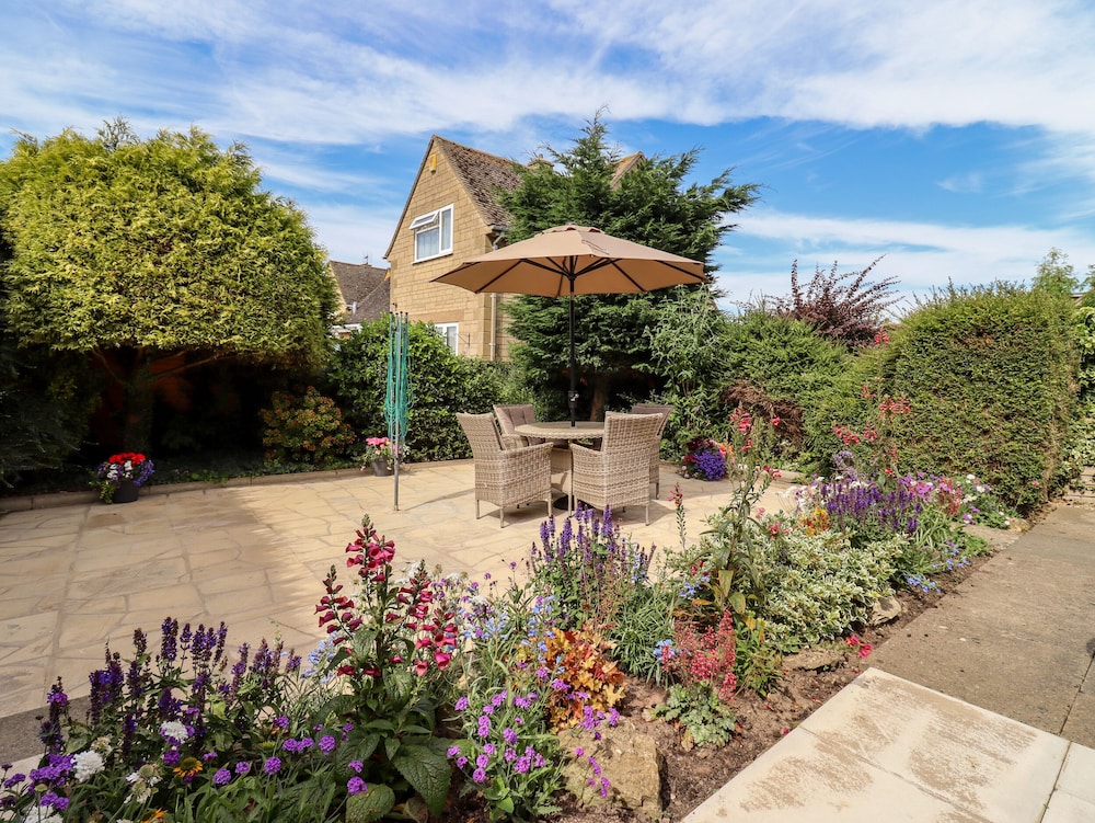 3 Granbrook Lane