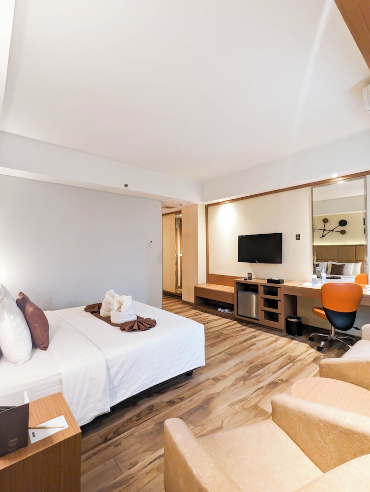 Astanaraya Suites Hotel