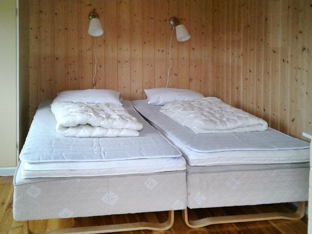 8 Person Holiday Home in Sundlandet view 2