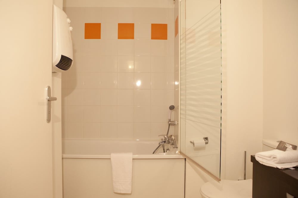 Montpellier Vacations - Villa Bellagio Montpellier - Property Image 13
