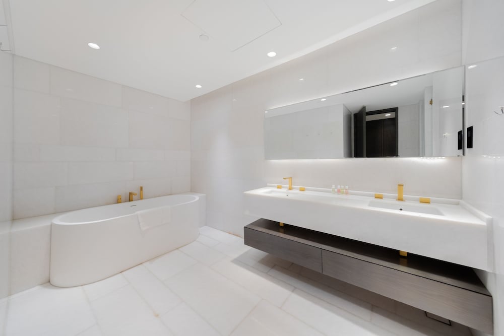 EDEN'S Homes & Villas - FIVE Residences