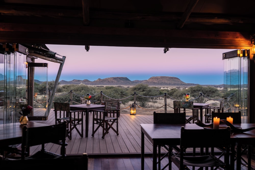 Maloba Lodge - Private Game Reserve