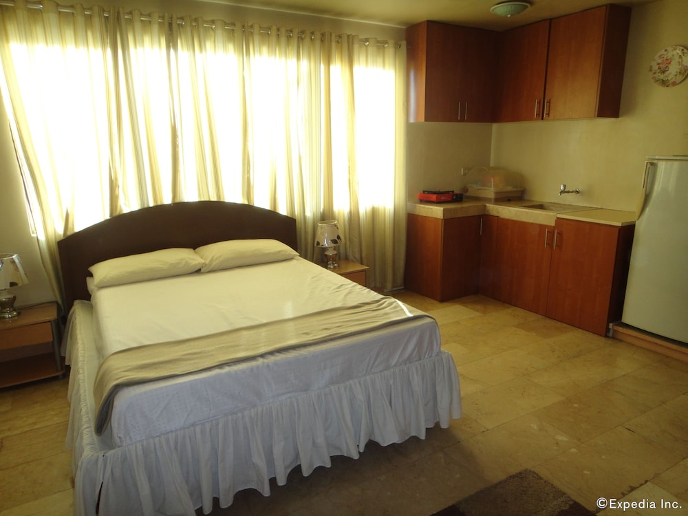 Cebu Vacations - GE Home Residential Inn - Property Image 1