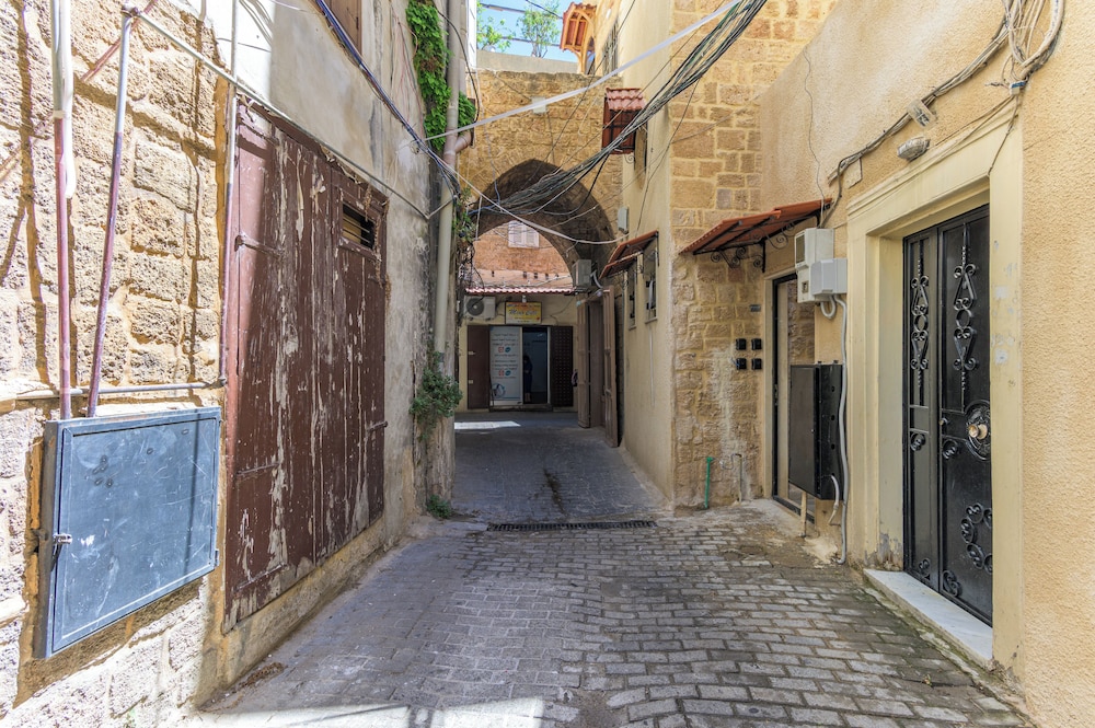 Casa Kik Apartments in Mina Tripoli
