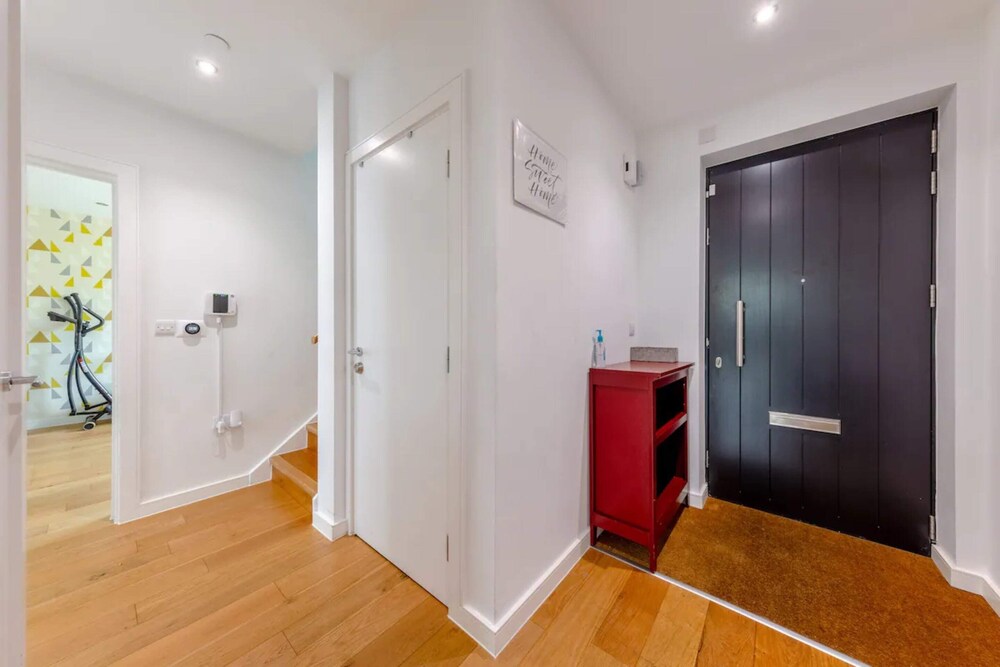 Spacious & Family Friendly 3BD House - Stratford