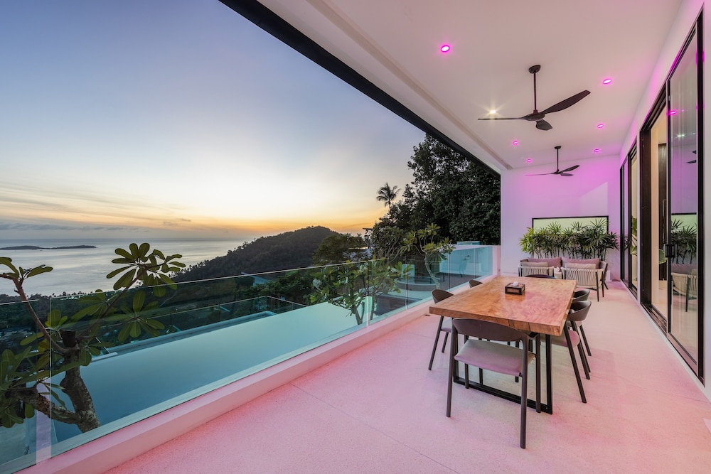 SOMA 4 Bedrooms SEAVIEW Pool Villa
