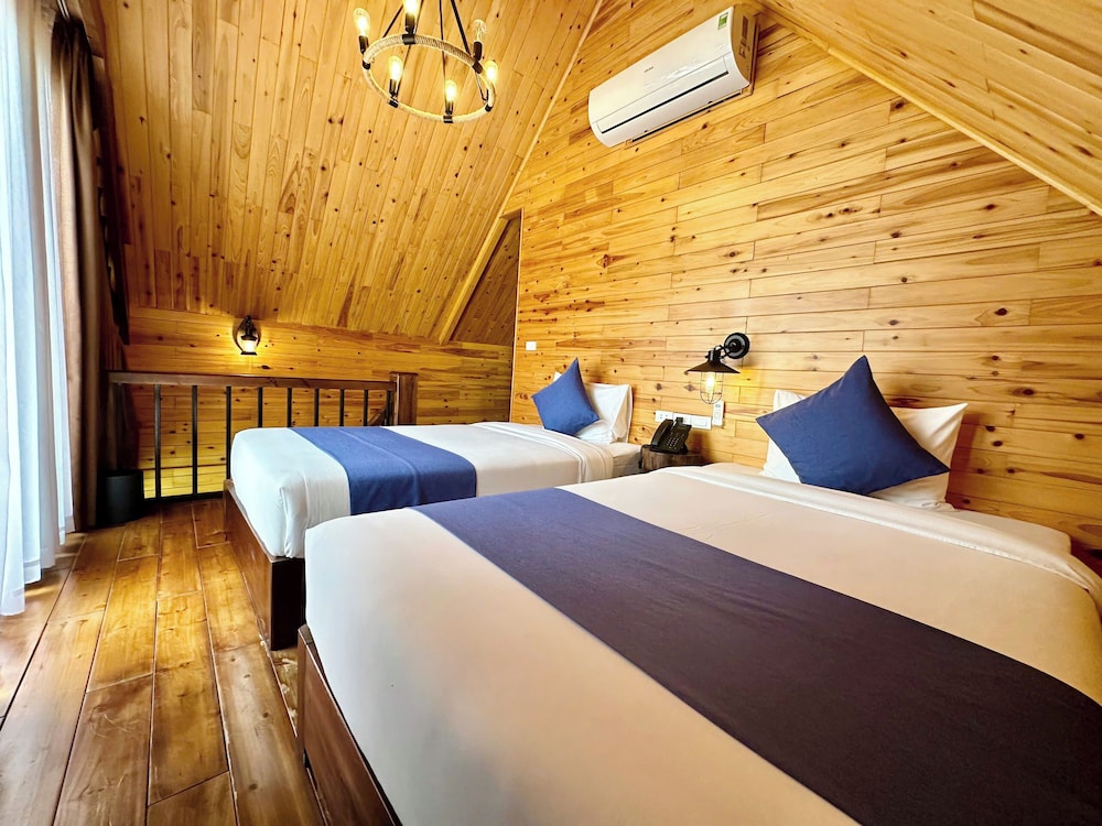 SAPA PINE HILL ECOLODGE