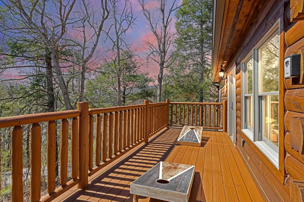 Mystic Cabin in Gatlinburg