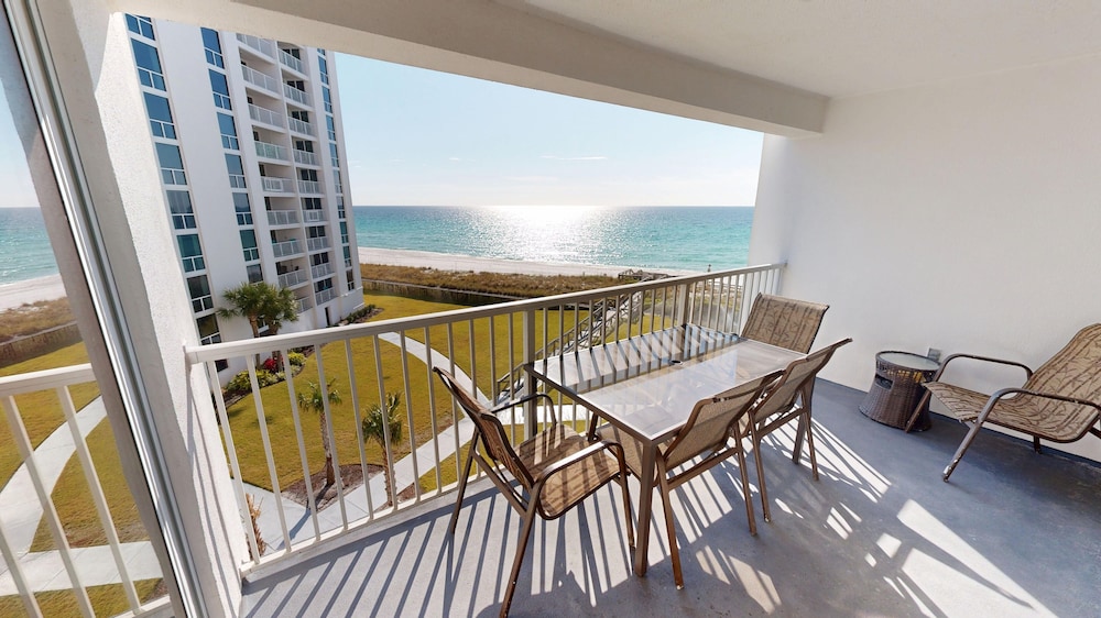 Shoreline Towers 2052 2 Bedroom Condo
