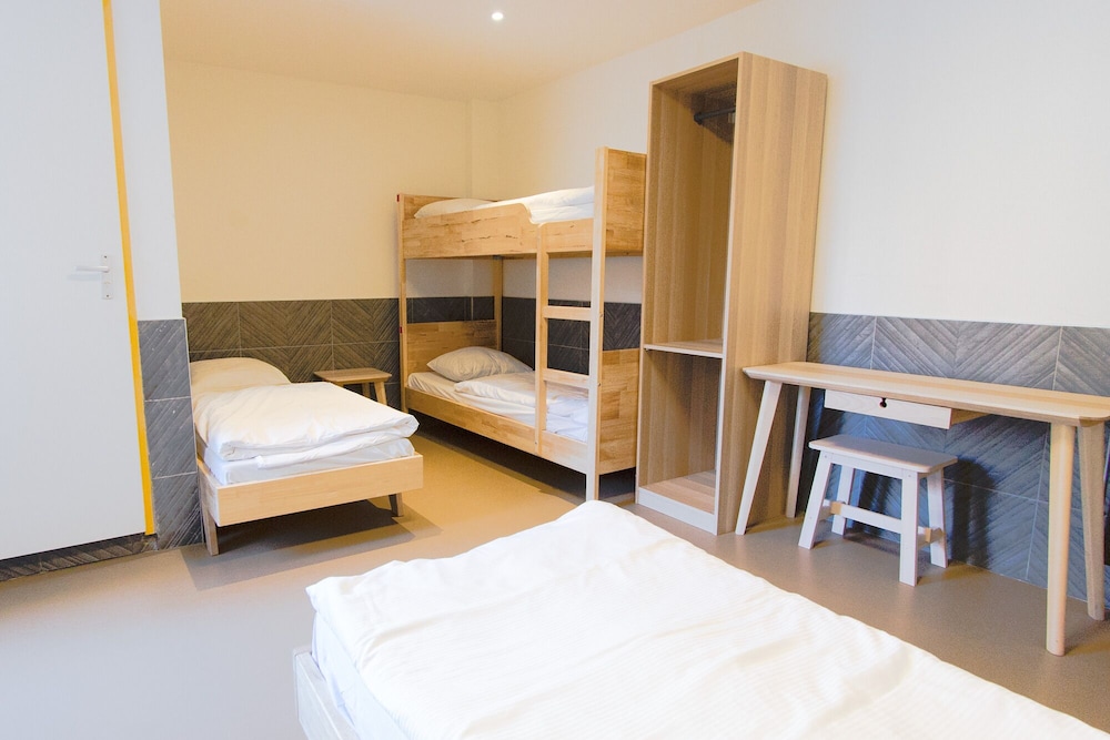 Hostel The Globe