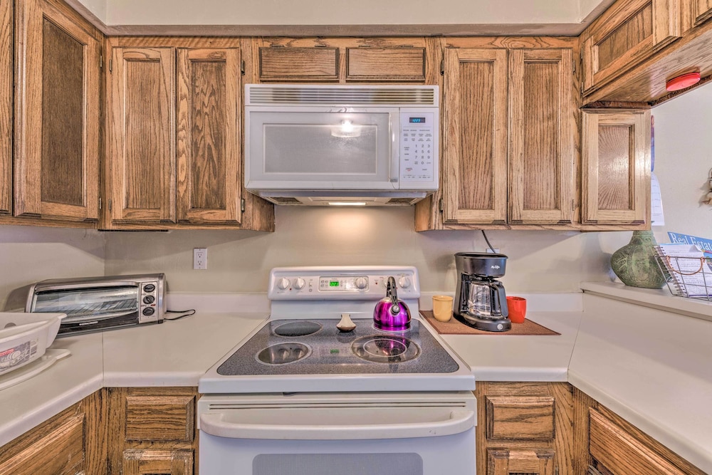 Ruidoso Condo Near Skiing, Hiking & Casinos! view 2