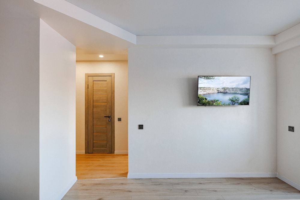 CityApartments Kyiv Obolon view 4