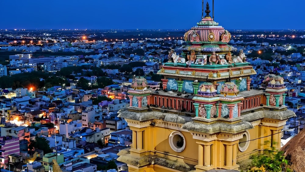PLA RATHNA RESIDENCY